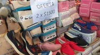 Retro: Vuelve la feria de zapatillas de marcas de los '80