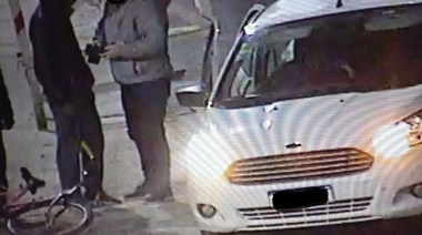 A través de las cámaras de seguridad detienen a tres individuos por robo en vía pública