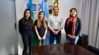 Andrés Watson convocó a médicas egresadas de la UNAJ a trabajar en el Municipio