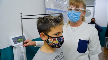 Reanudaron los controles médicos a pequeños futbolistas en Florencio Varela