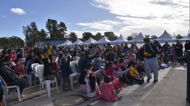 Gran concurrencia en los festejos por el mes de las infancias en Las Margaritas y Villa Hudson