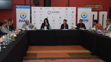 Andrés Watson y Luana Volnovich formalizaron un acuerdo para reforzar la atención de PAMI a afiliados y afiliadas