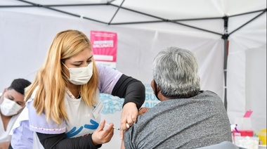 Vacunación Covid-19 en Varela