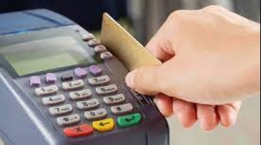 Anses: reintegro de 15% para compras con débito sigue hasta junio
