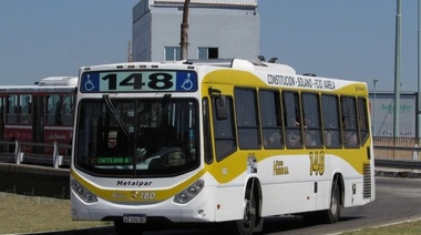 Colectivos: vuelven a funcionar las lineas 148 y 129 tras el paro