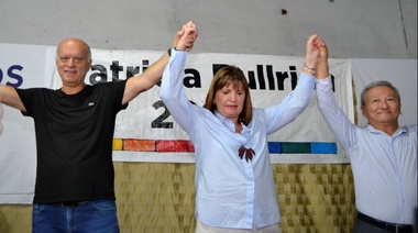 Patricia Bullrich con Grindetti y Kanashiro, en Varela: “Es un momento en que tenemos animarnos a salir de lo mal que estamos”