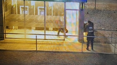 Cuatro personas detenidas por robo de cables y un aprehendido por intentar robar un cajero automático