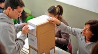 "Nuestro voto cuenta", una campaña para "incentivar la participación" de los jóvenes