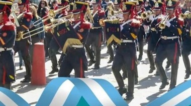 Imperdible: Desfile de la Fanfarria militar Alto Perú de los Granaderos a Caballo General San Martín