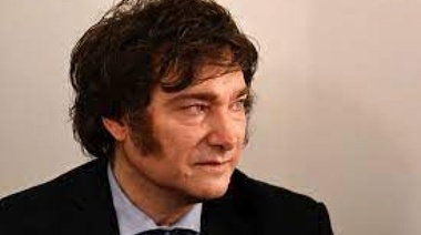 Para The Economist, Javier Milei "sería un peligro para la democracia en la Argentina"