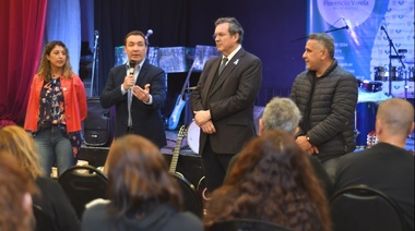 Andrés Watson y Tristán Bauer promovieron el crecimiento cultural en Florencio Varela 