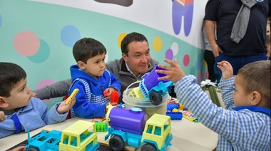 Watson inauguró un Centro de Desarrollo Infantil en El Rocío