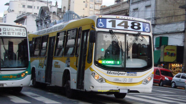 Hay colectivos: se levantó el paro en las líneas 148 y 159 tras protestas por falta de pago